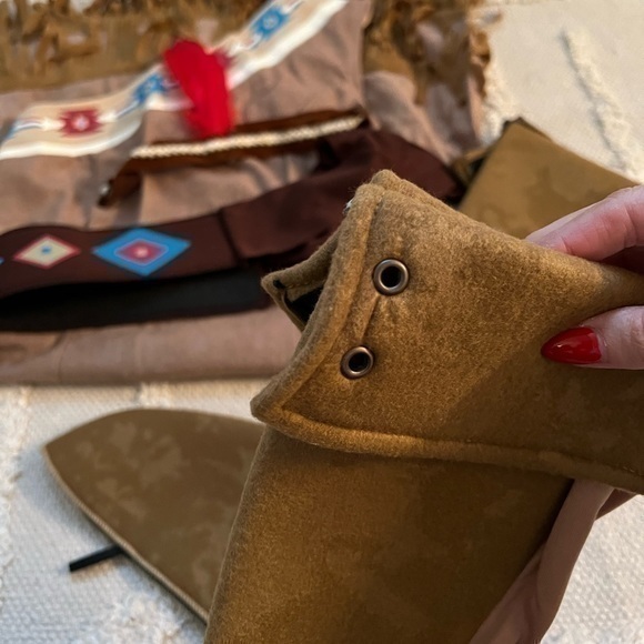 NEW Spirit‎ Indian Princess Halloween Costume - Picture 8 of 9